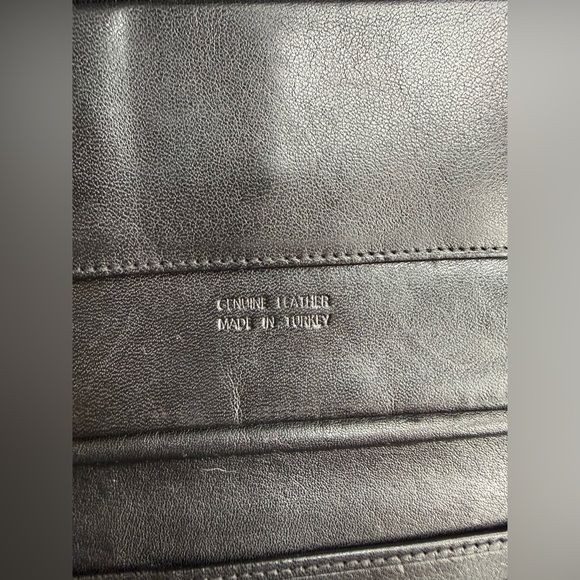 2 Nordstrom leather wallets; wristlet and trifold.  Like new. Beautiful - Picture 3 of 16